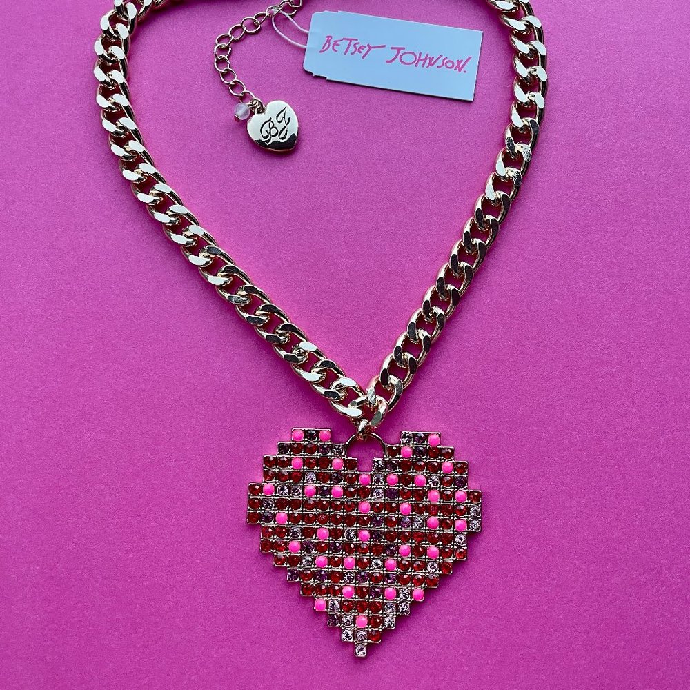 NWT Betsey Johnson Heart Necklace - Pink & Red Rhinestone Heart Thick Go… - Picture 10 of 12